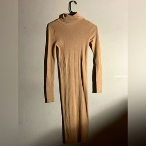 Body con turtle neck dress